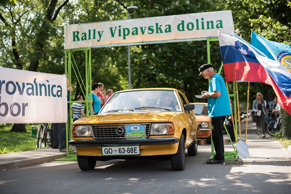 RALLYVIPAVSKADOLINA-27