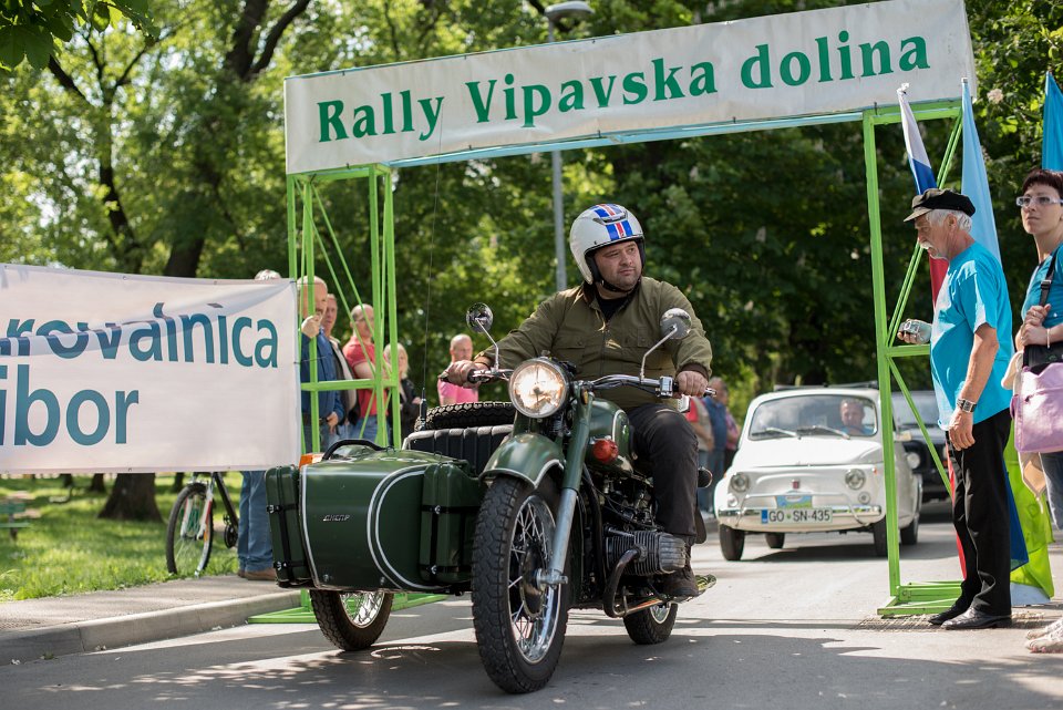 RALLYVIPAVSKADOLINA-80